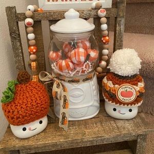 Target bullseye white gumball machine